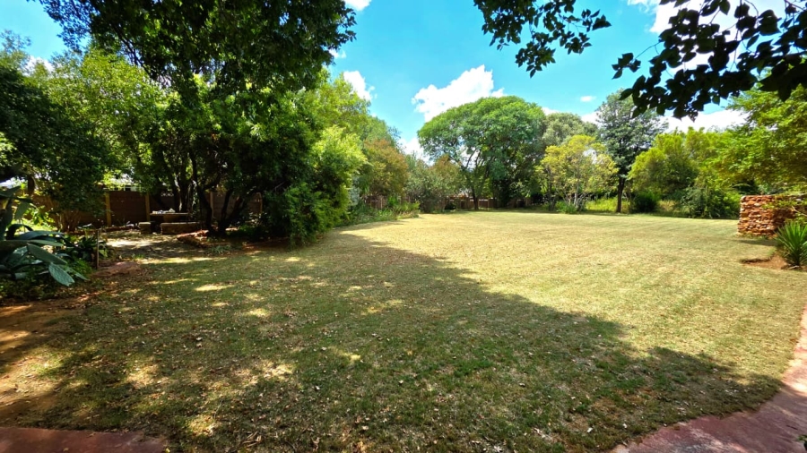 To Let 3 Bedroom Property for Rent in Flamwood North West